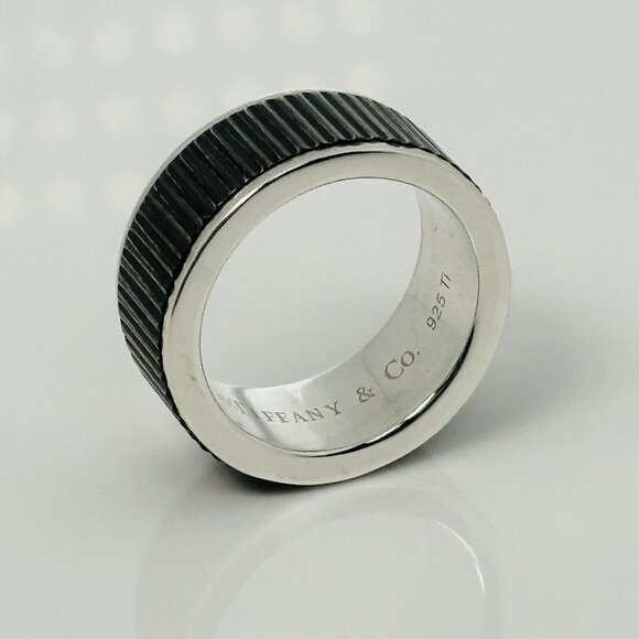 Size 6 Tiffany & Co Midnight Black Coin Edge Titanium and Silver Ring - Picture 1 of 6